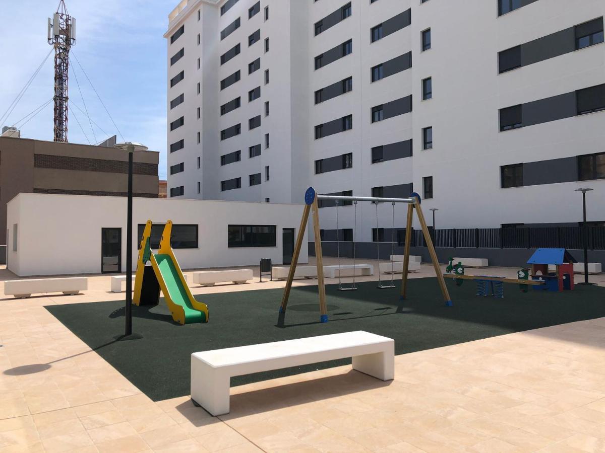 Apartamento nuevo junto al mar con plaza de garaje!! Playa de Gandía Exterior foto
