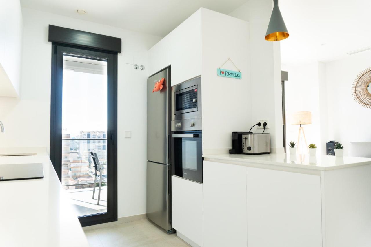 Apartamento nuevo junto al mar con plaza de garaje!! Playa de Gandía Exterior foto